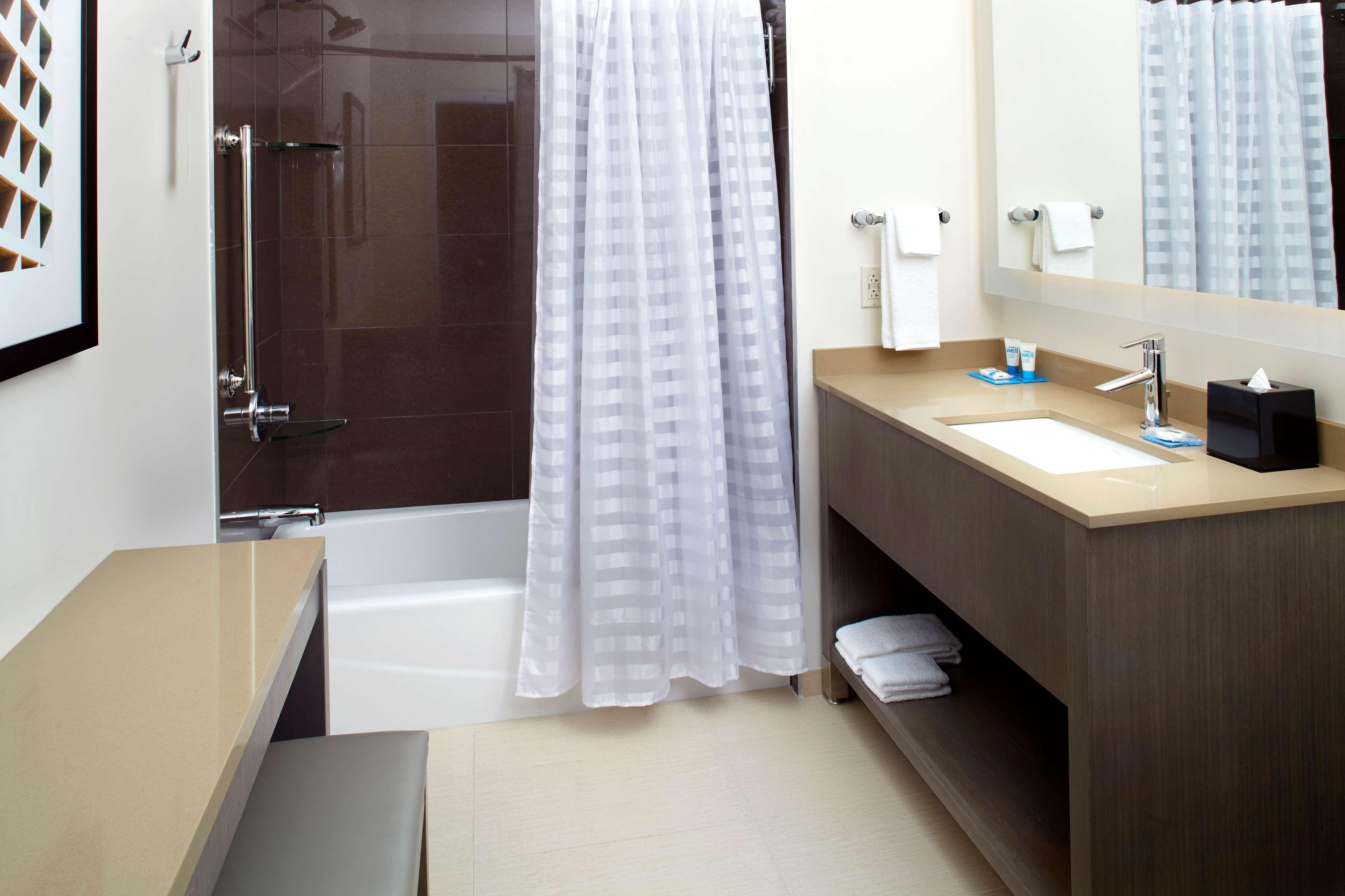 Hyatt House Pittsburgh Bloomfield Shadyside Otel Dış mekan fotoğraf